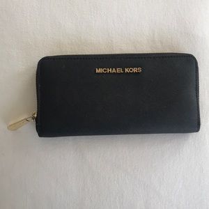 ‘JET SET’ MK WALLET